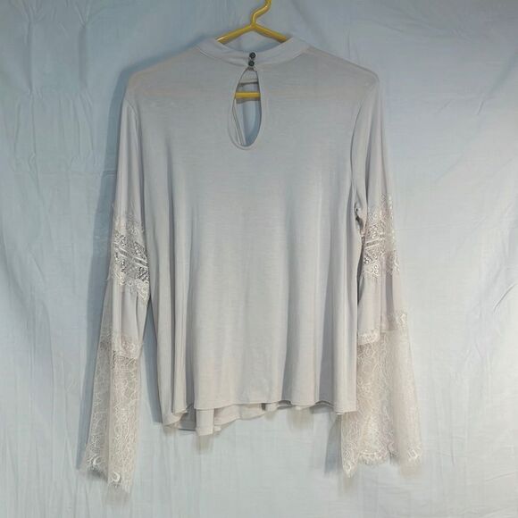 Long sleeve blouse  - Picture 1 of 7